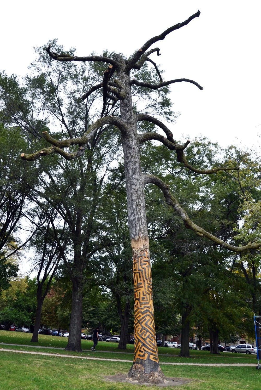 BECOME TREE ピアス　両耳 Become tree BECOME TREE トライアングルピアス - メルカリ